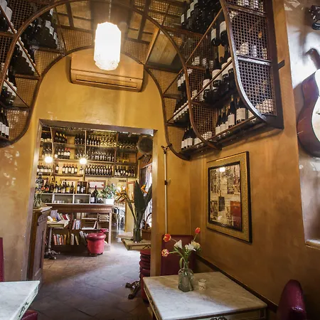 לינה וארוחת בוקר Casa De' Fiori