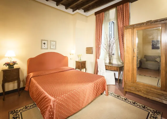 住宿加早餐酒店 卡萨德菲奥里酒店 4*