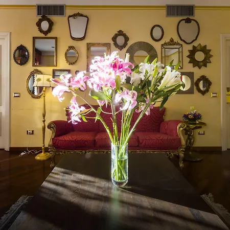 Casa De' Fiori